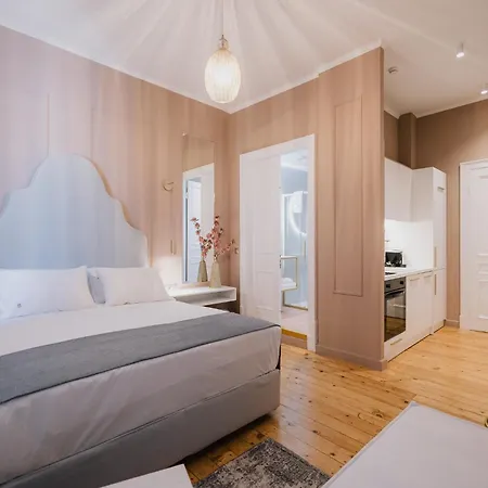 Mantzarou Suites By Corfu Collection מראה חיצוני תמונה