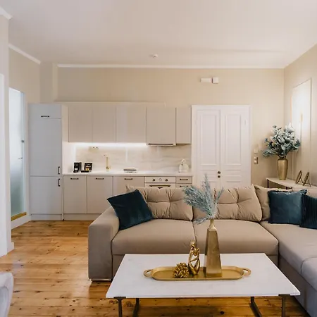 Mantzarou Suites By Corfu Collection מראה חיצוני תמונה