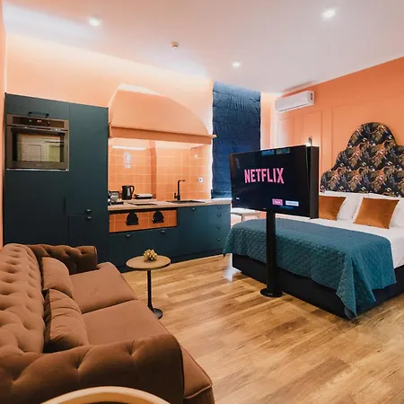 Mantzarou Suites By Corfu Collection מראה חיצוני תמונה